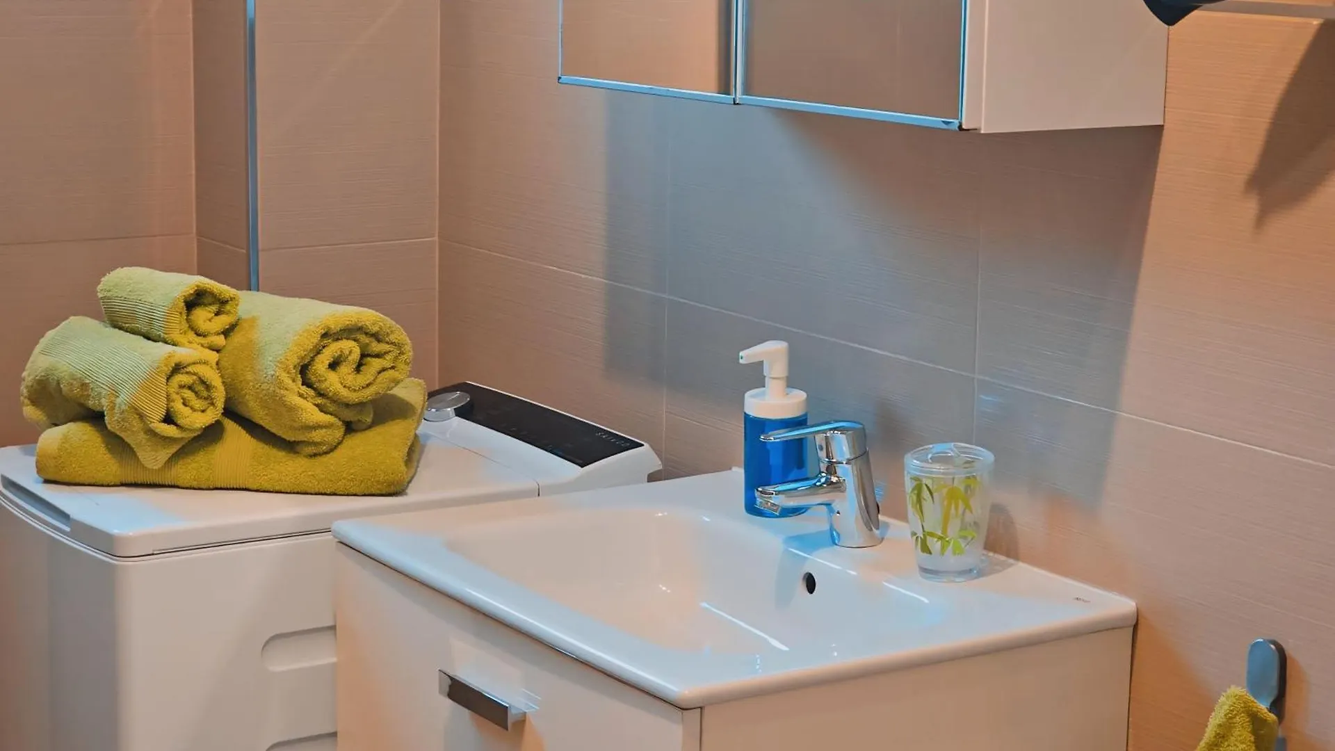 Apartamento Paseo Maritimo De Playamar Torremolinos España